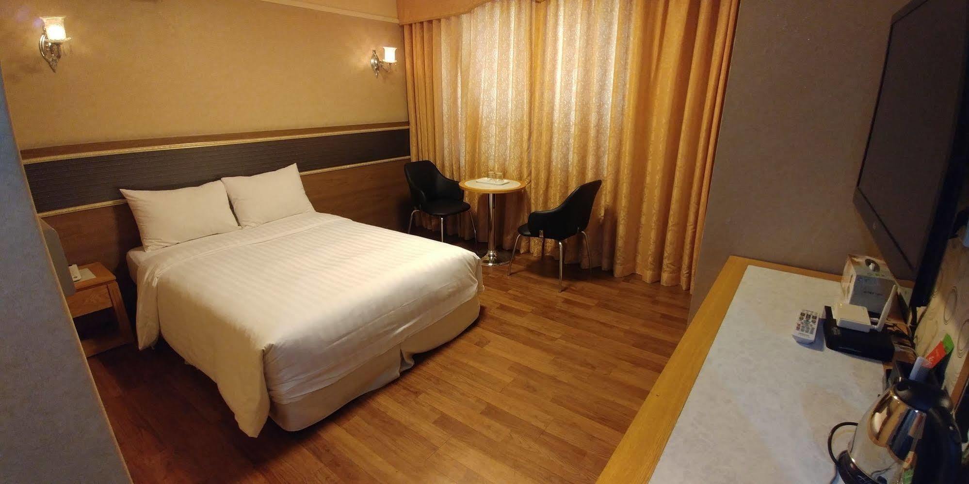 Tae Pyeong Yang Hotel 안산 외부 사진